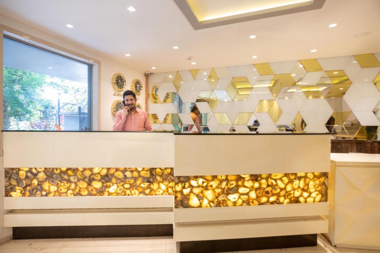 Hotel Supreme - Cuffe Parade Bombaj Zewnętrze zdjęcie