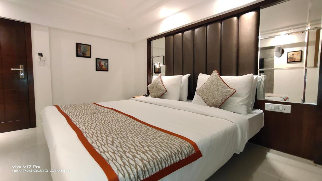 Hotel Supreme - Cuffe Parade Bombaj Zewnętrze zdjęcie
