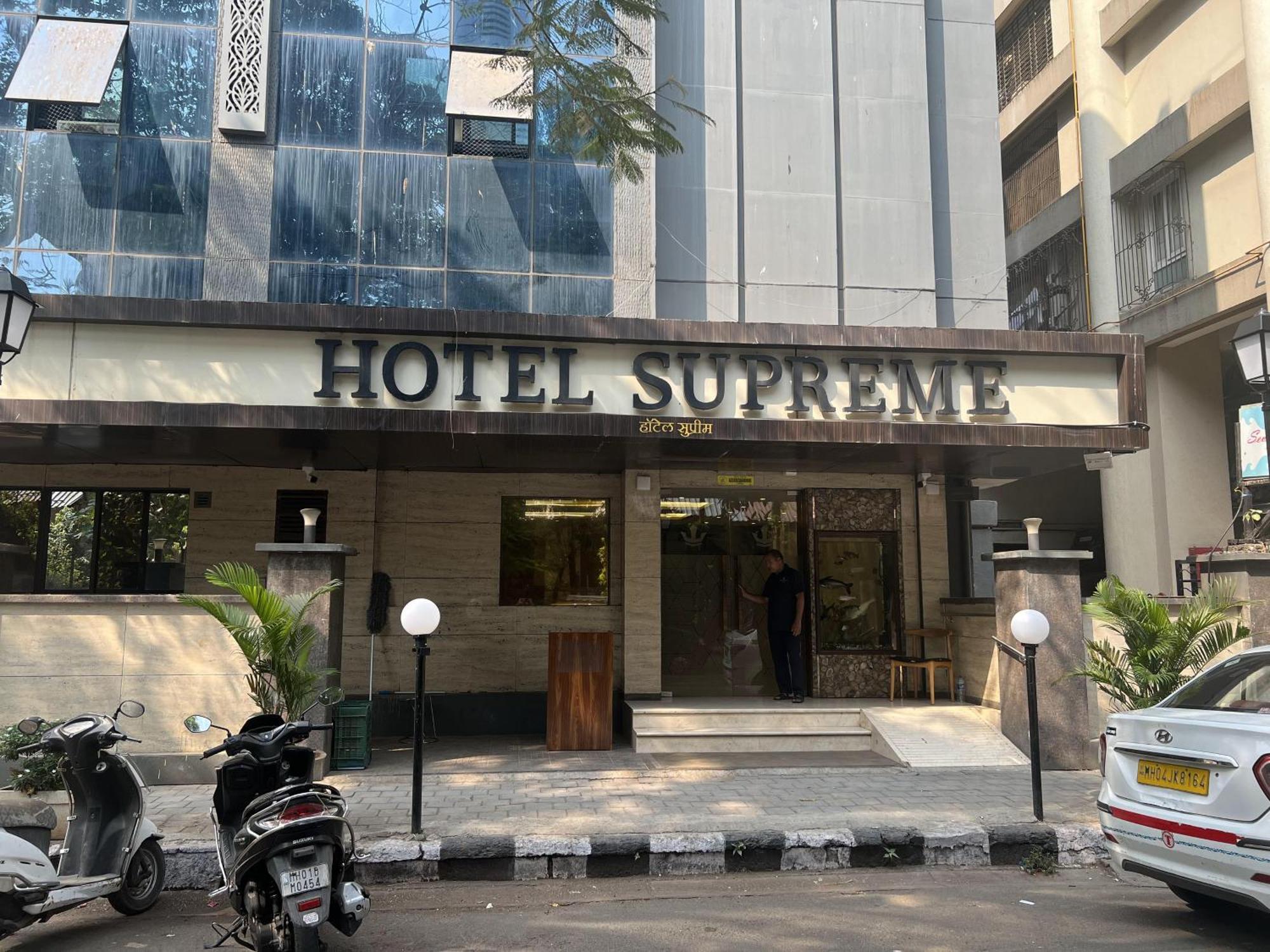 Hotel Supreme - Cuffe Parade Bombaj Zewnętrze zdjęcie